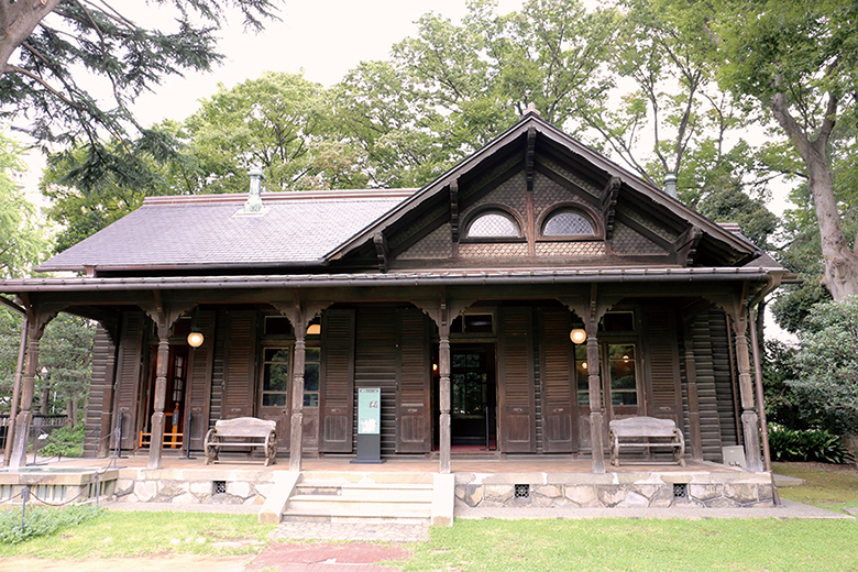 旧岩崎邸庭園 上野の文化施設 上野文化の杜